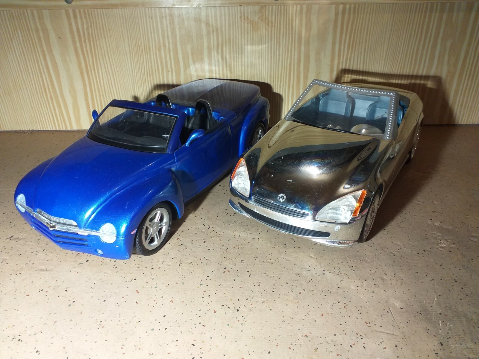 voiture barbie blanche