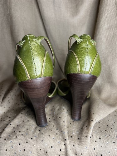 nicole miller wedge heels - Picture 7 of 12