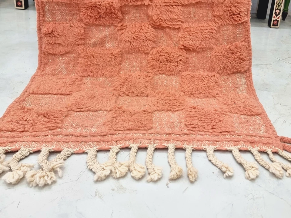 Alfombra marroquí hecha a mano Beniourain 2'4x3'4 bereber acolchada lana melocotón oscuro corredor Foto 4 de 4