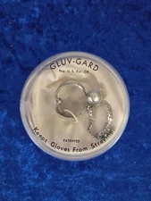 Vintage Gluv-Gard Glove or Scarf Clip, Safeguards Your Gloves, Free Shipping