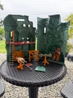 CASTLE GRAYSKULL Vintage toy 1981 MOTU He-man Masters of the Universe incomplete