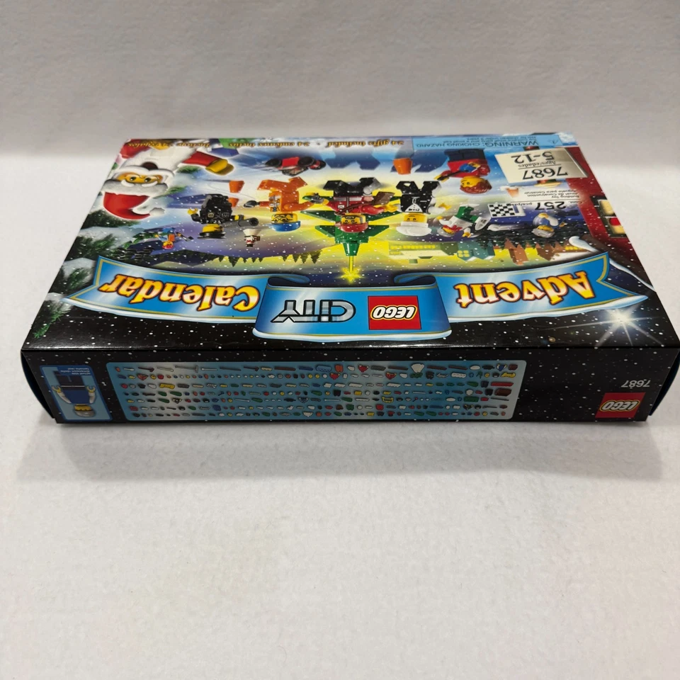 LEGO CITY Advent Calendar (7687) Retired 2009 NIB - Image 3 of 4