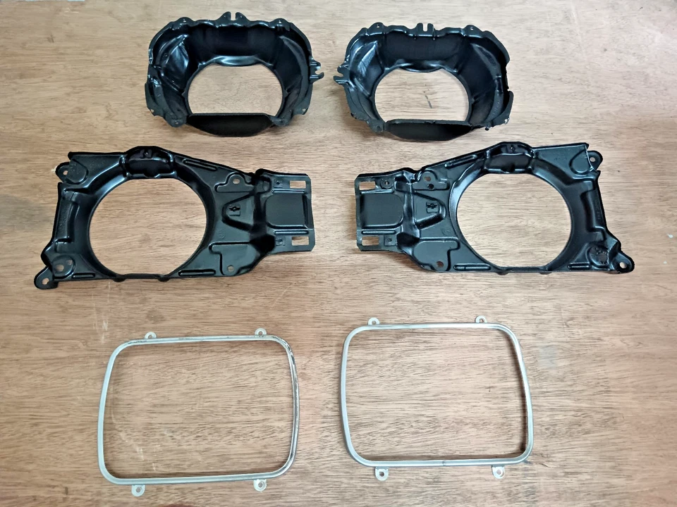 Toyota Starlet KP61 82-84 Dx DL XL S Si faros cucharones carcasa placa de respaldo Foto 2 de 4