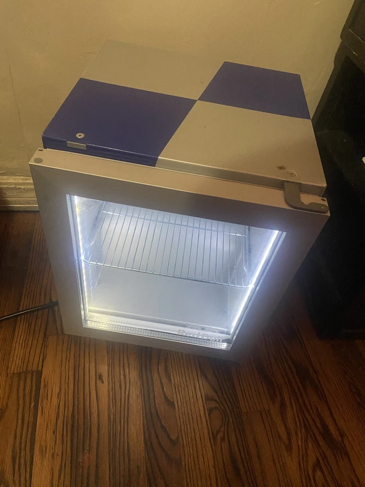 Red Bull Mini Fridge - Image 3 of 4