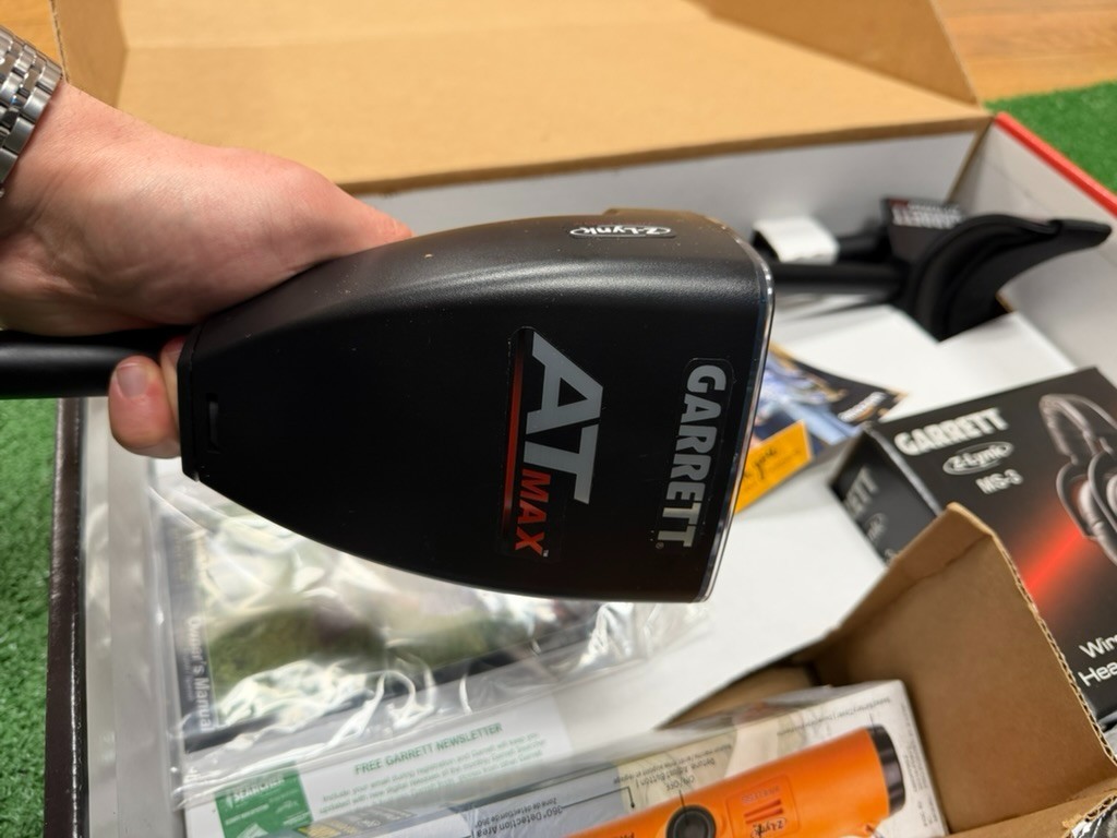 Garrett AT Max Metal Detector 1142060 + Z-Lynk Wireless Headphones NEW / Sealed