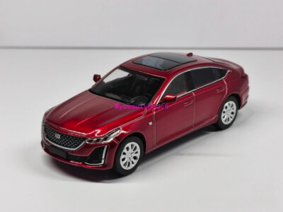 Masdi 1:64 Red CT5 Sedan Sports Model Diecast Metal Car