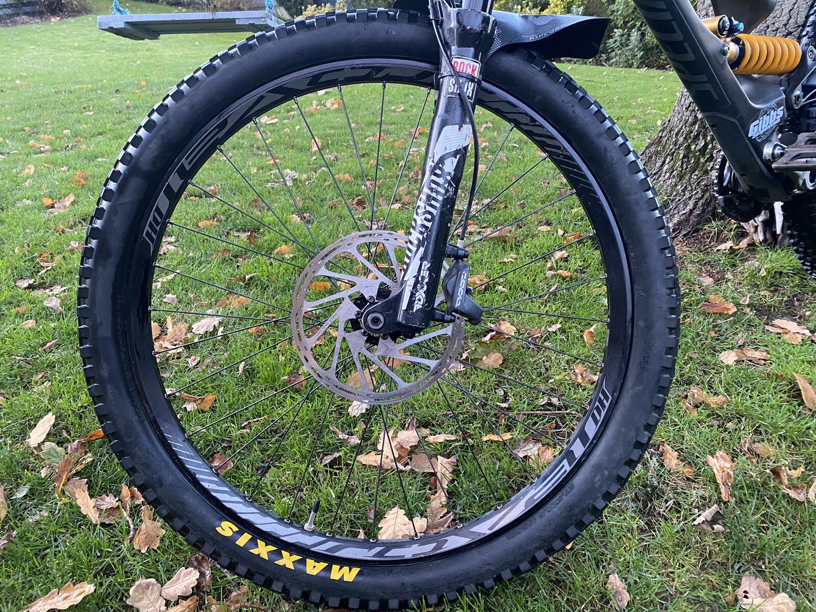 specialised downhill bike