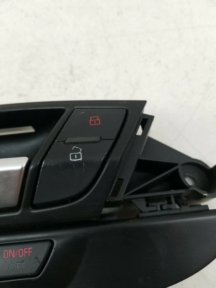 2013 Audi Q7 4L  Front Left Interior Door Opening Handle Black 4L0959527A - Image 3 of 4