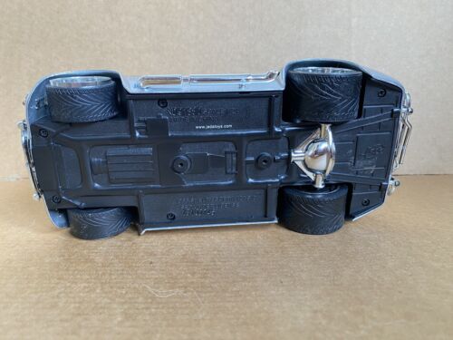 Jada Toys 1965 Shelby Cobra 427 S/C, 1:24 Scale, Silver, Spares Or Repairs. - Picture 16 of 16