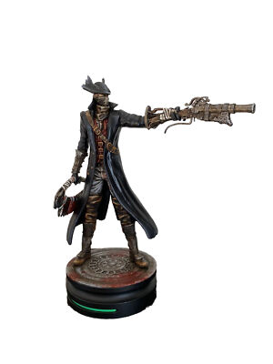 Bloodborne Hunter Statue, Cronicle Collectibles Thinkgeek