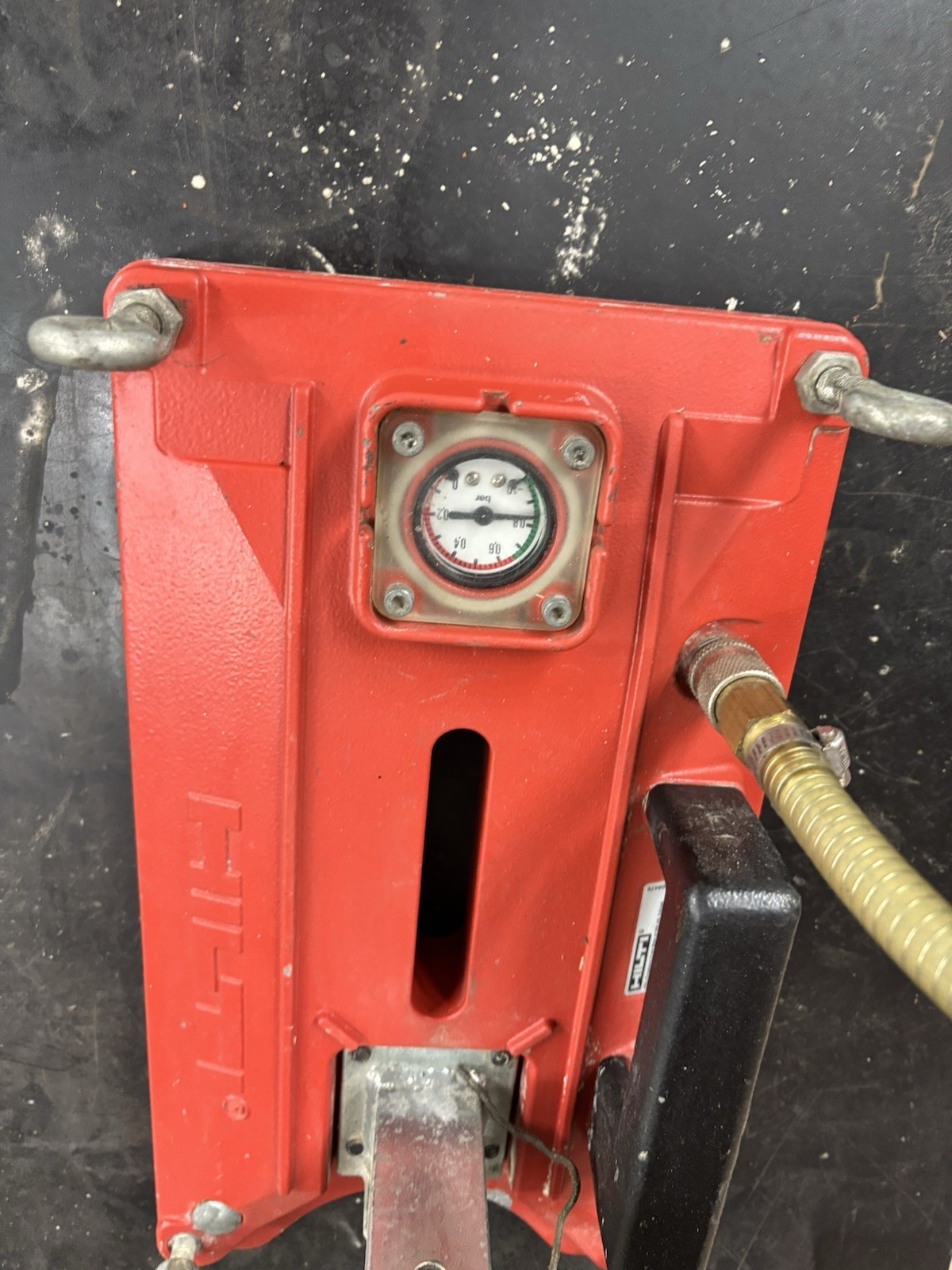 Hilti Dd80-ra H/l Stand W/ Anchor & Vacuum Base With Gast 1VBF-25-M100X Pump
