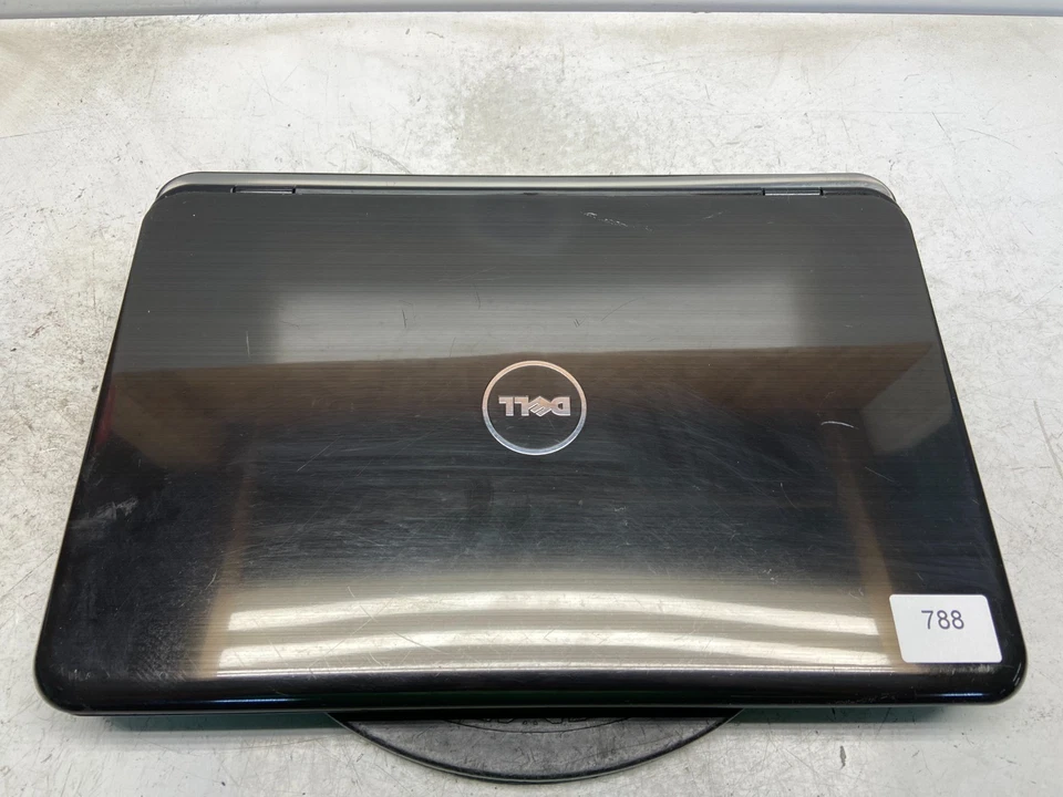 Dell Inspiron N5010 Intel i3-M350 2.27GHz 4 GB NO HDD - Image 2 of 4
