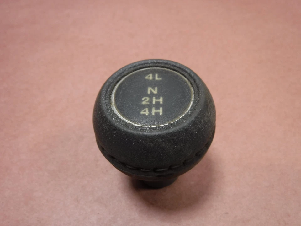 Jeep Cj5 Cj7 Cj8 80-86 Dana 300 perilla de cambio de fábrica OEM envío gratuito Foto 2 de 4