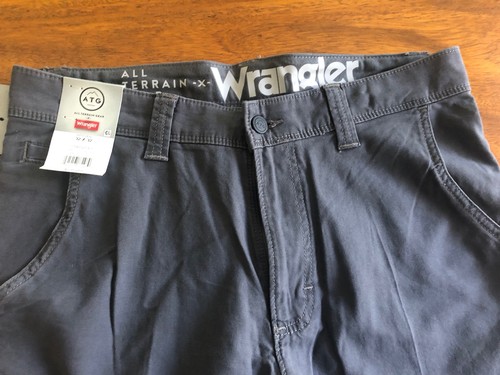 WRANGLER ATG All Terrain Straight Fit 32 X 32 Utility Pocket Gray NWT - Picture 5 of 6