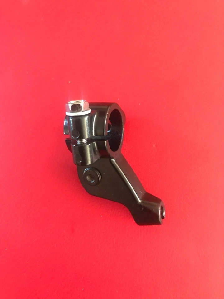 Kawasaki Z1,H1,S2,S, Support levier d'embrayage et rétroviseur. - Photo 4/4