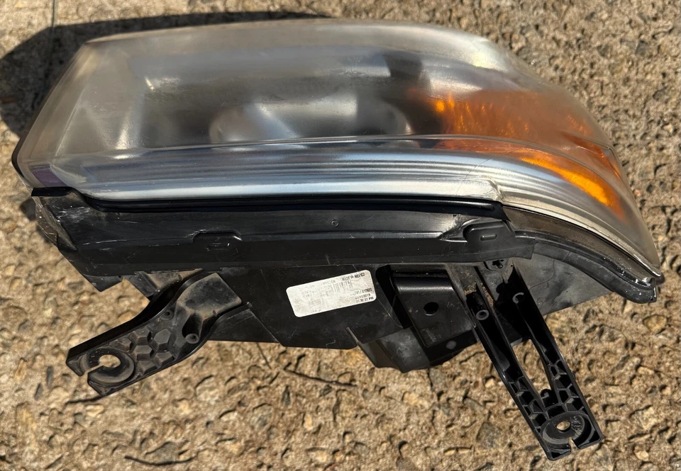 Faro halógeno derecho lado pasajero GMC SIERRA 1500 2500HD 3500 2014-2019 HD fabricante de equipos originales Foto 3 de 4