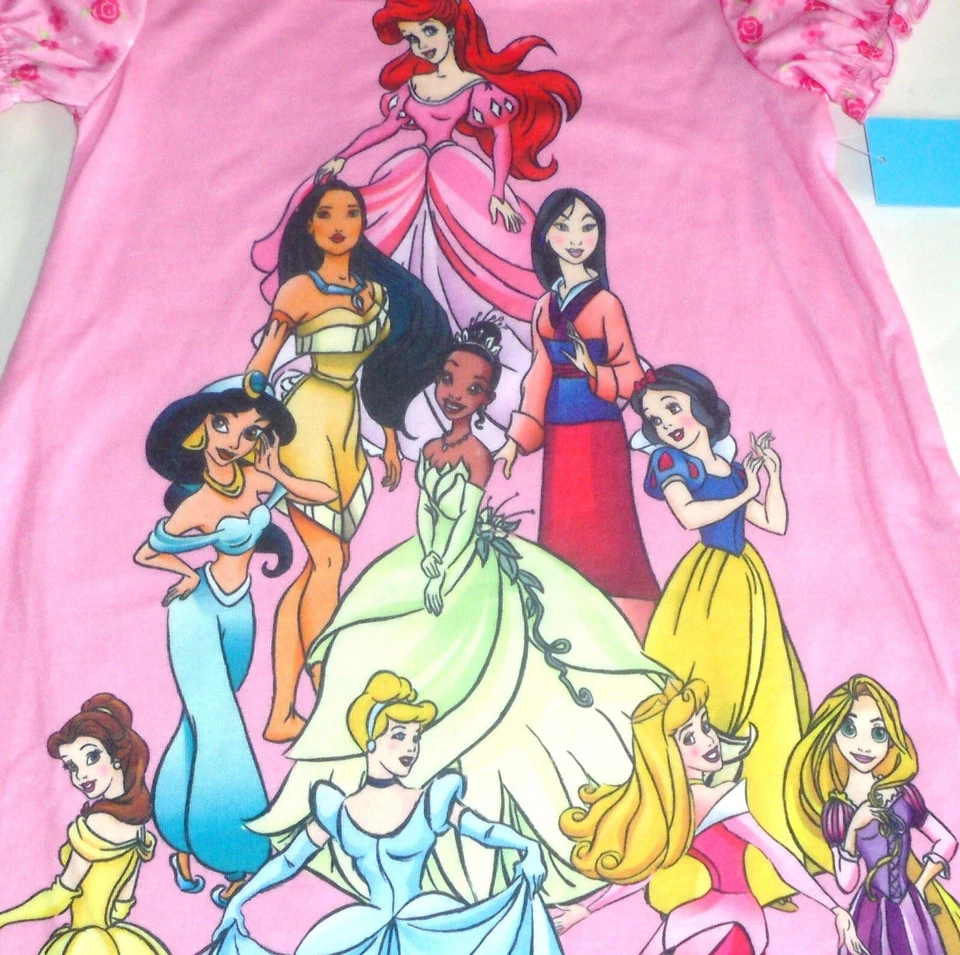 Camisón Disney Store Niñas 5/6 Nuevo con Etiquetas 10 Princesas Pirámide Rosa Volantes Ropa de Dormir Foto 2 de 4
