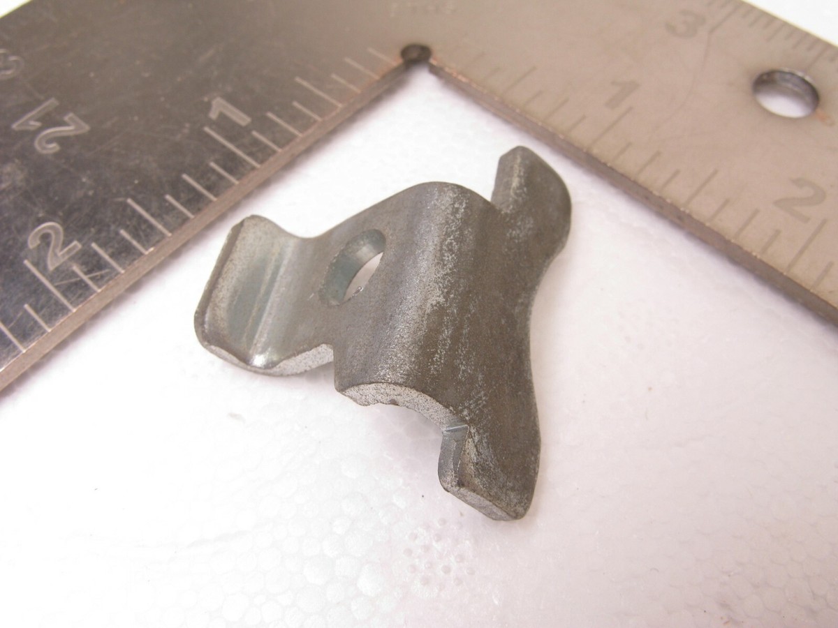 user_7dc0373bさま New NOS Genuine Kawasaki 53051-001 Seat Lock Plate Bracket