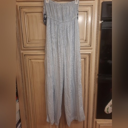 Jessica Simpson Romper NWT Blue White Stripe Eyelet Embroidered MEDIUM - Picture 6 of 7