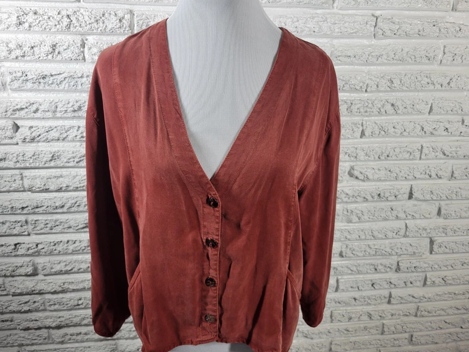 Top Click Color Me de algodón para mujer XXL Plus alto bajo botón marrón ligero Foto 3 de 4