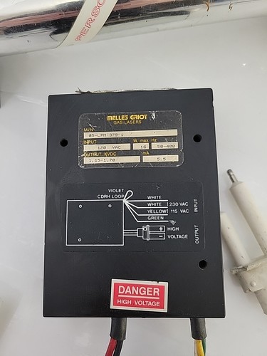 Alimentatore azionamento laser Melles 05-LPM-379-1 & 05-LHP-911 NON TESTATO vintage 1985 set - Foto 2 di 14