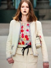 CHANEL 20C NEW TAGS TWEED ECRU JACKET BRAIDED TRIM CC LOGO BUTTONS FR44-FR40