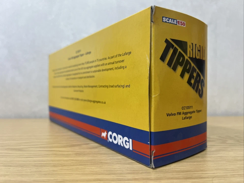 Corgi  Volvo FM Aggregate Tipper  Lafarge CC13511 1:50 Scale   - Image 4 of 4