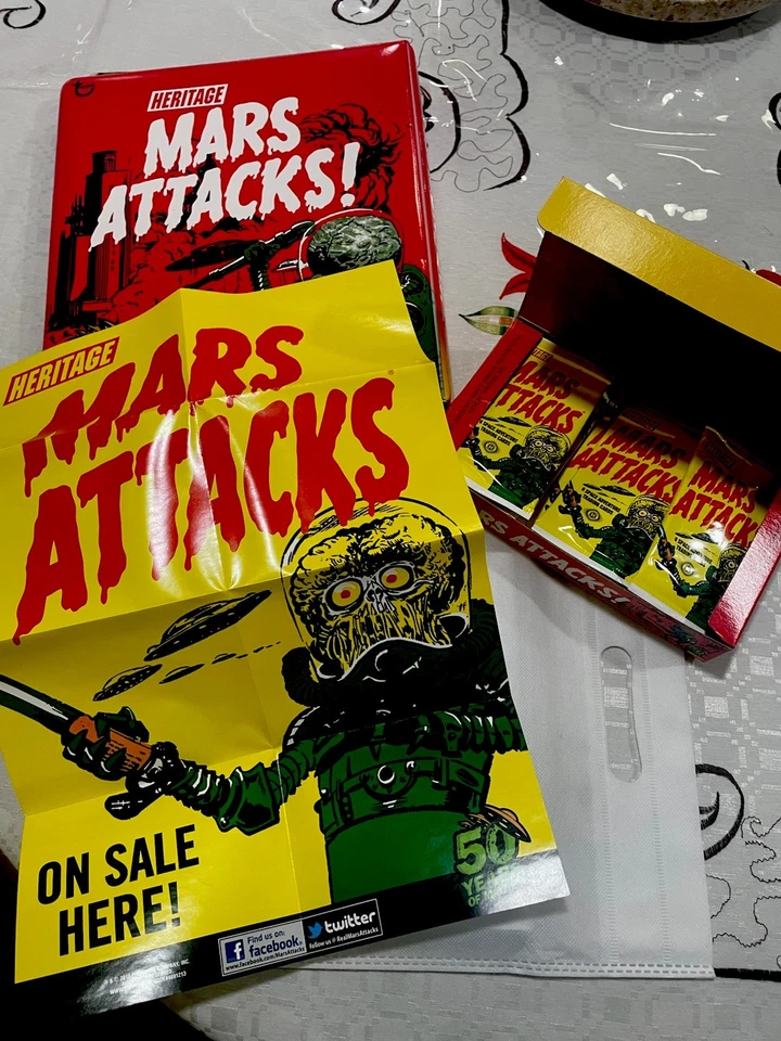 2012 Mars Attacks Base 1-55, tutte le carte 3d, 4 carte schizzo nuovo universo + altro - Immagine 3 di 4