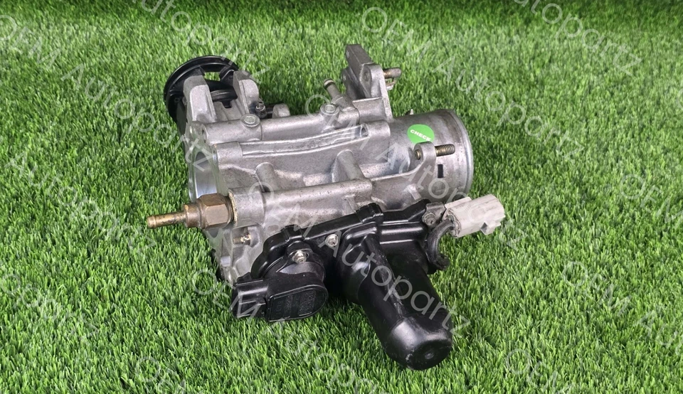 Cuerpo del acelerador de inyección de combustible Lexus GS300 IS300 1998-2000 22030-46150 OEM JDM Foto 2 de 4