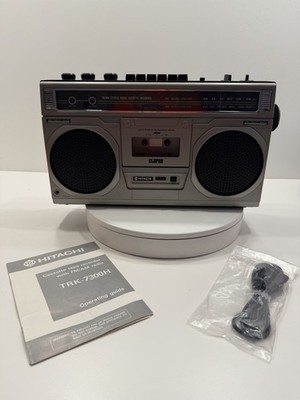 VINTAGE *PRISTINE* 1979 Hitachi TRK-7300H AM/FM Radio Cassette