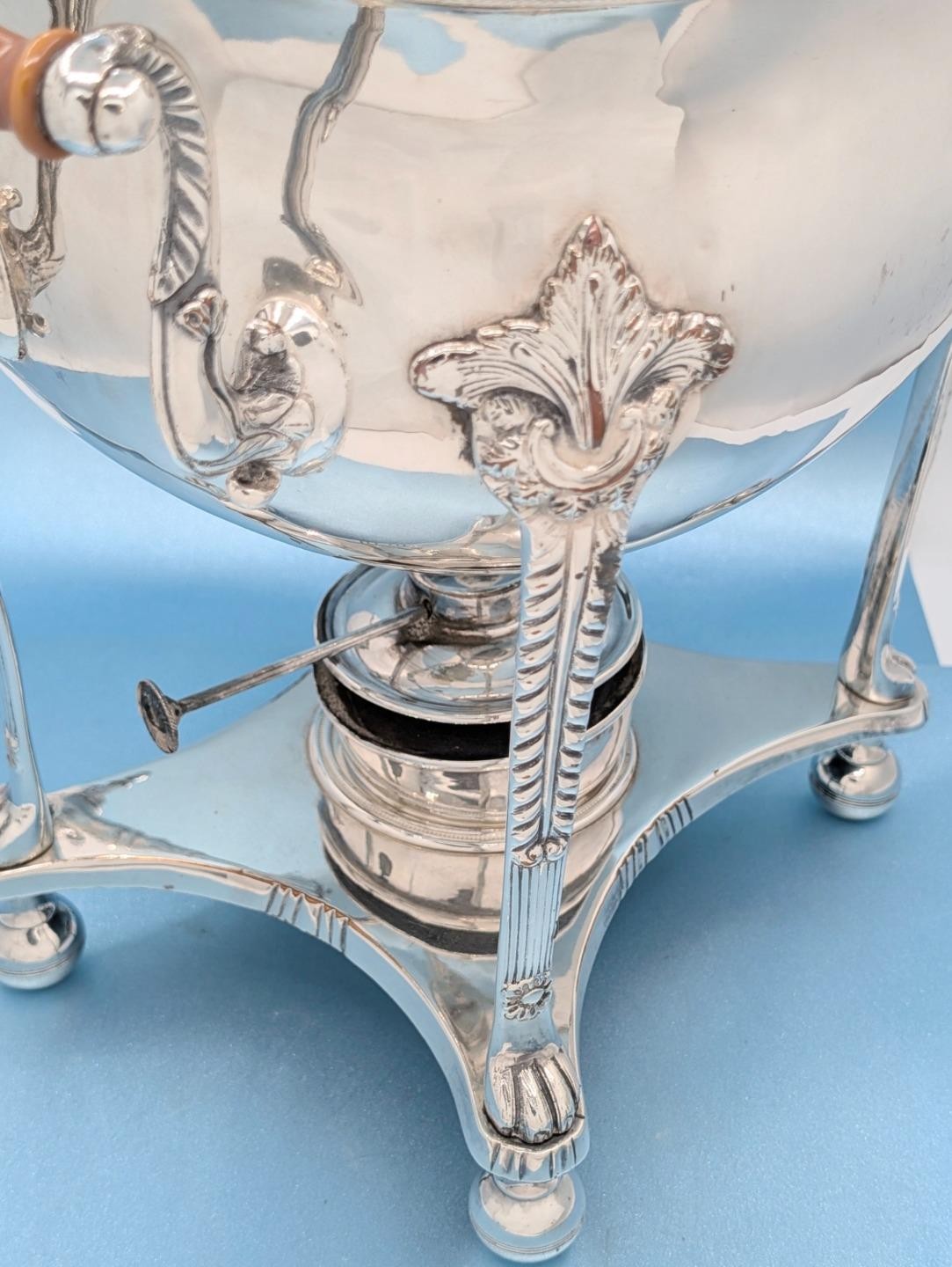 Victorian Antique Sheffield Silver Plate Tea Urn Samovar Hot Water Urn