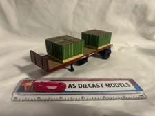 Corgi Modern Classic British Rail 1 Axle Flatbed Trailer & Crate Load 1/50