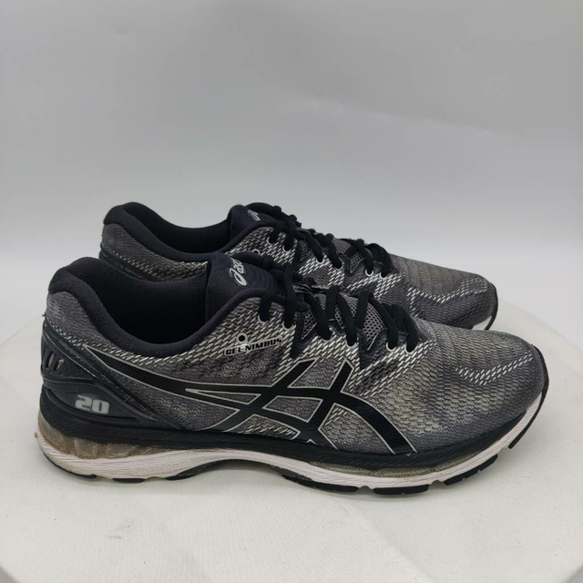 10.5 - ASICS GEL-Nimbus Black - T800N 