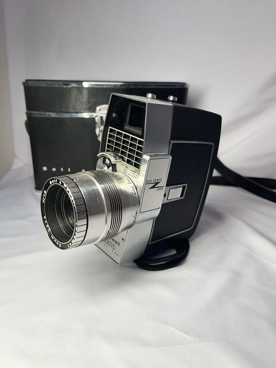 Bell & Howell Zoomatic Director Series 8mm Movie Camera Bell & Howell Zoomatic Director Series 8mm Movie Camera