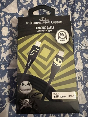 Disney Tim Burton’s The Nightmare Before Christmas Ladekabel 10 Fuß Kabel - Bild 1 von 5
