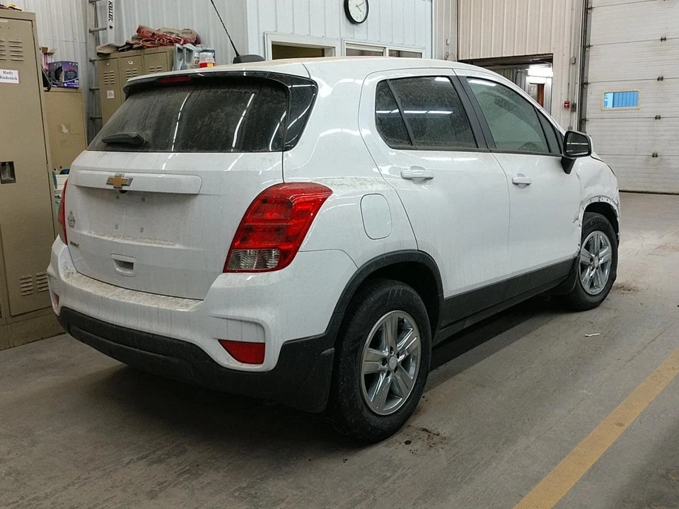 Eje delantero izquierdo conjunto Trax OEM Foto 3 de 4