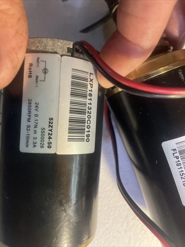 KIT RECONSTRUCCIÓN PROFESIONAL DELFÍN PISCINA ROBOT IMPULSOR MOTOR SELLO CEPILLOS RESORTES 5500026 Foto 3 de 4