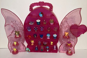 Hatchimals CollEGGtibles ** 30 Figures Lot W/ Pink Carrying Case
