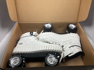 Roller Derby Elite Glidr White Sneaker Roller Skates Size 12 Men s, 13 Women s