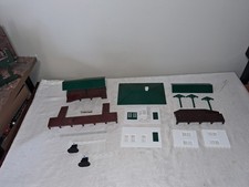 Vintage Plasticville O Scale Passenger Station Platform Lot of 3 All Complete