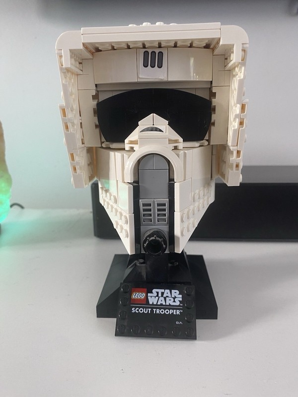 LEGO Star Wars Helmet Collection 75305 Scout Trooper Helmet Used