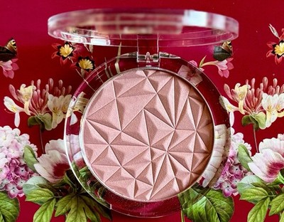 Essence Glitter In The Air Strobing Blush And Highlighter Powder 01 9g