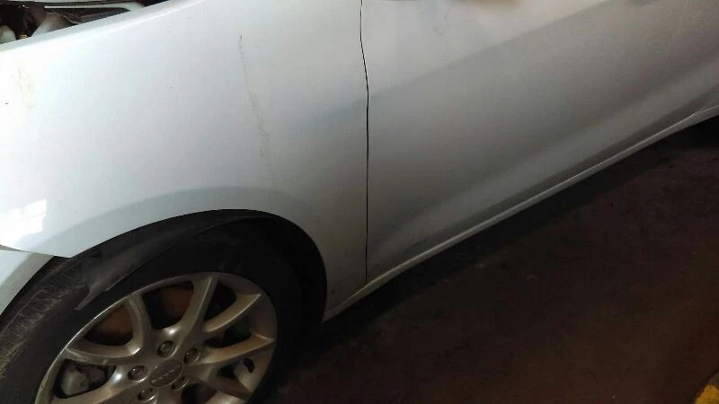 Dodge Dart 2013 tapa/puerta trasera Foto 3 de 4