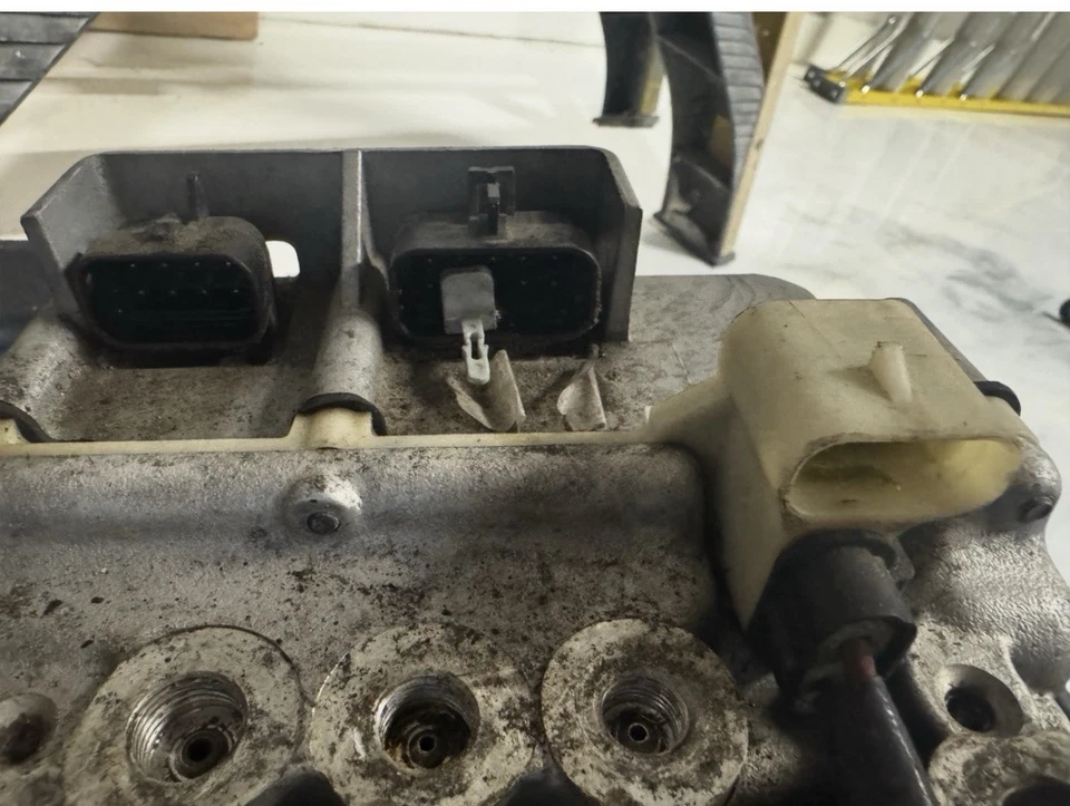 93 94 95 Chevy GMC Typhoon Jimmy Blazer ABS Bomba Módulo de freno antibloqueo Foto 3 de 3