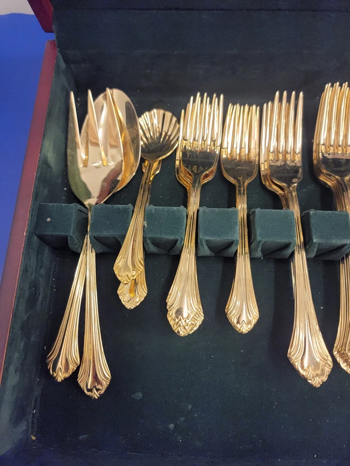 Cubiertos de pluma dorada Supreme Towle 64 piezas. ¡Envío rápido! Foto 4 de 4