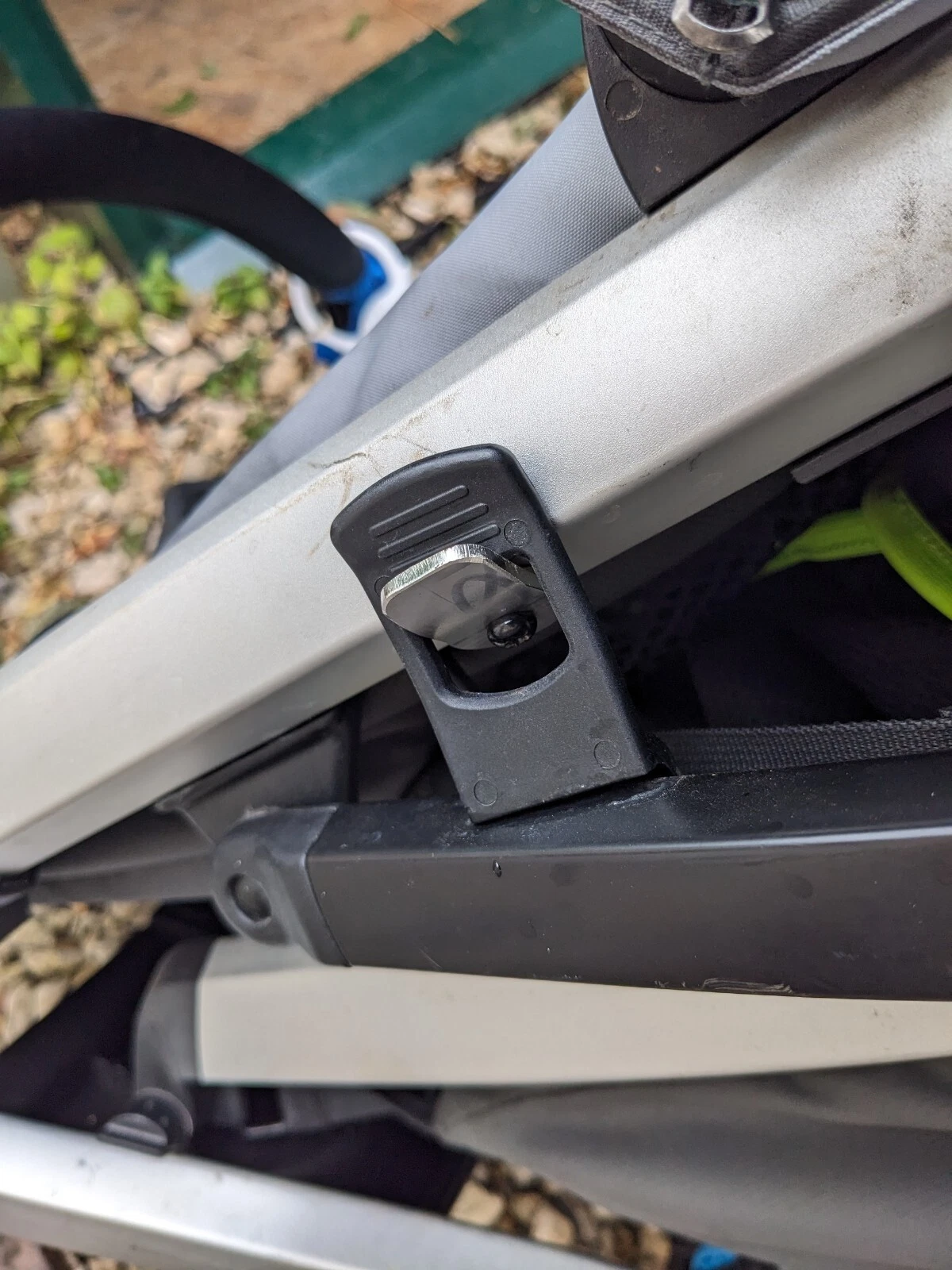 Fold Lock Tab for Thule Urban Glide pushchair - replacement latch, catch