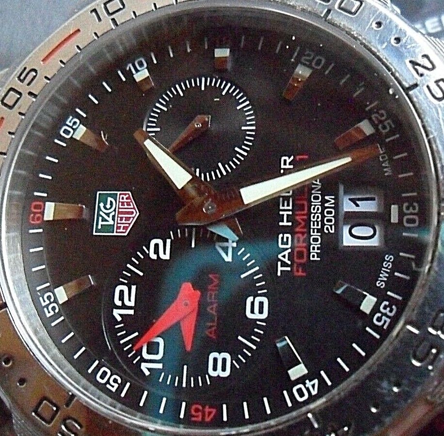 Men's TAG Heuer Formula 1 200M Professional Swiss Quartz Men's TAG Heuer Formula 1 200M Professional Swiss Quartz