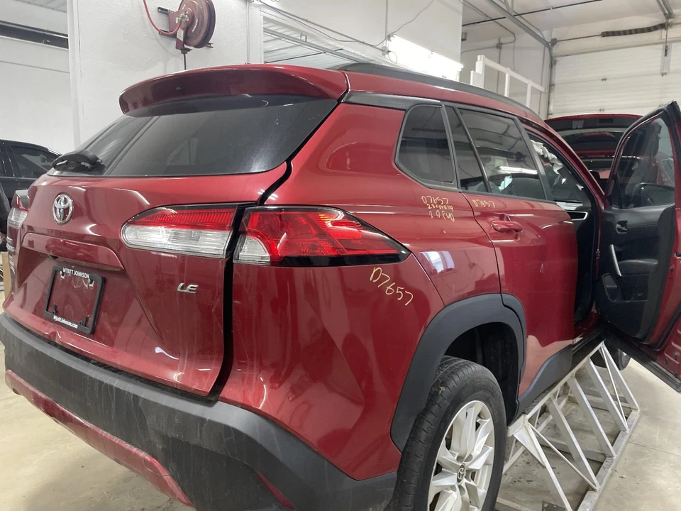 Used Fuse Box Engine fits: 2022 Toyota Corolla cross w/o adaptive headlamps Grad - Image 3 of 4