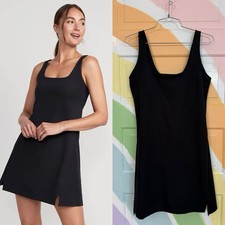 Old Navy PowerSoft Shelf-Bra  Shorts Athletic Dress in Black Sz Medium     