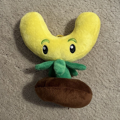 Plants vs Zombies Gold Magnet Shroom Plush  2014 Small